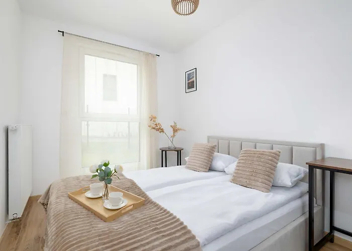 شقة Elegant In With Garden Desk And Parking By Renters